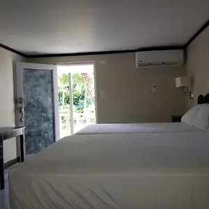 Aparthotel And Blue Seas
